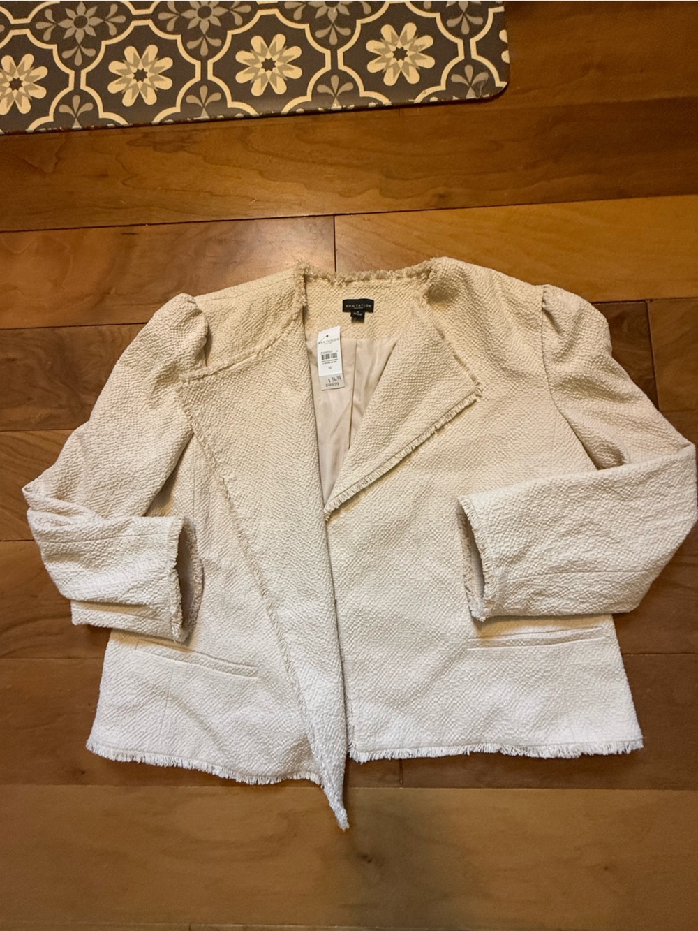 Ann Taylor Cream Textured Open-Front Blazer